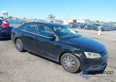 2013 Volkswagen Jetta 2.5L Se z USA, uszkodzony, nr VIN 3VWDP7AJ3DM353040